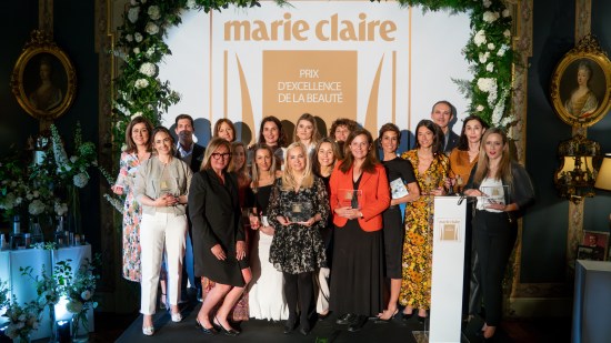 Magdalena Fraj y Marta Ariño, junto a todos los premiados