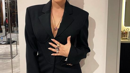 demet Özdemir