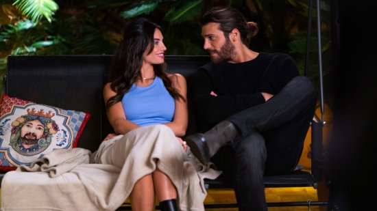Can Yaman y Francesca Chillemi