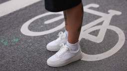 GettyImages-1462152137 zapatillas street style