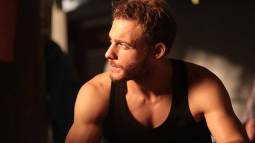 Kerem Bürsin.
