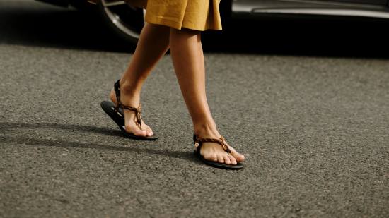 portada sandalias street style stradivarius