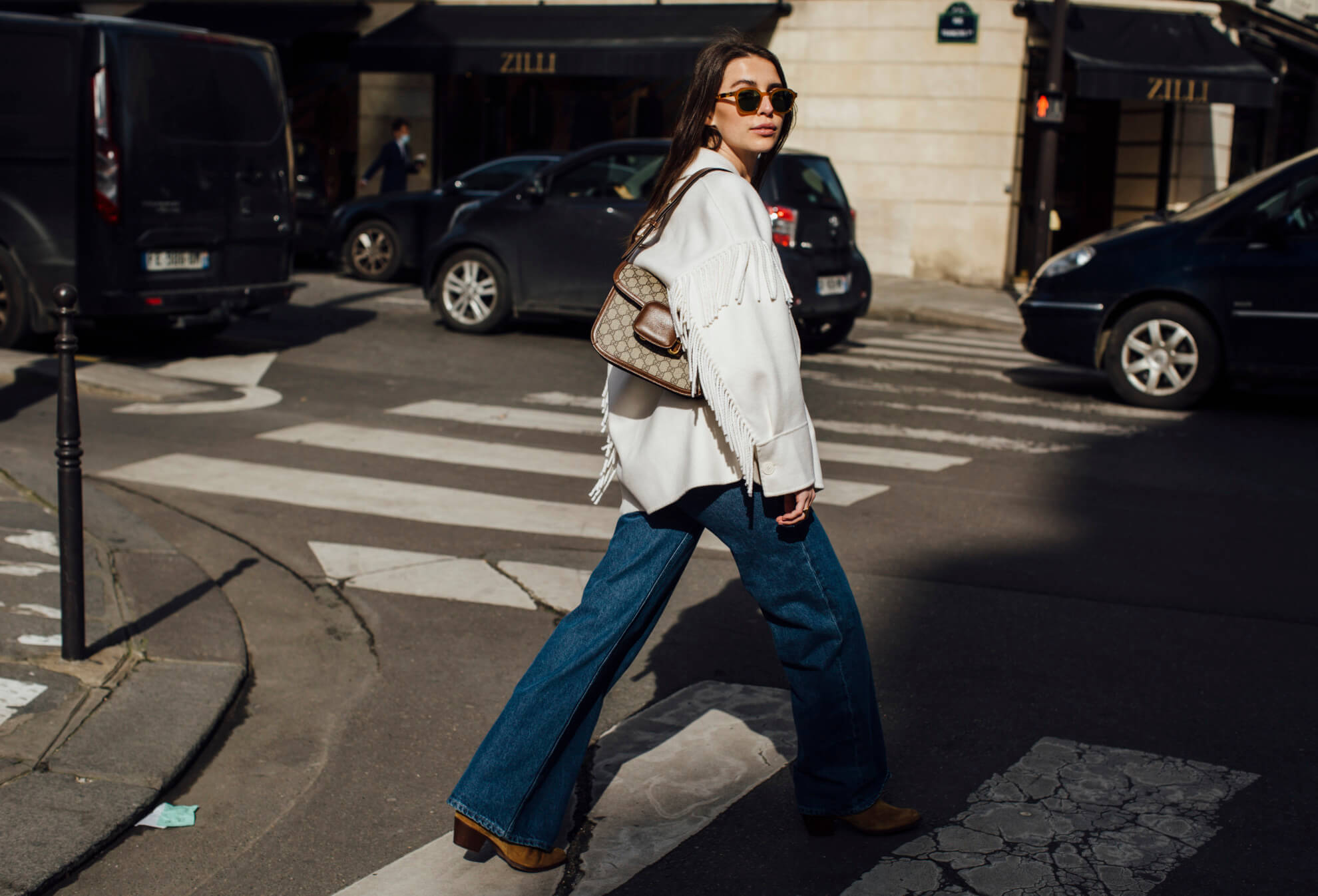 Paris str F21 023 street style