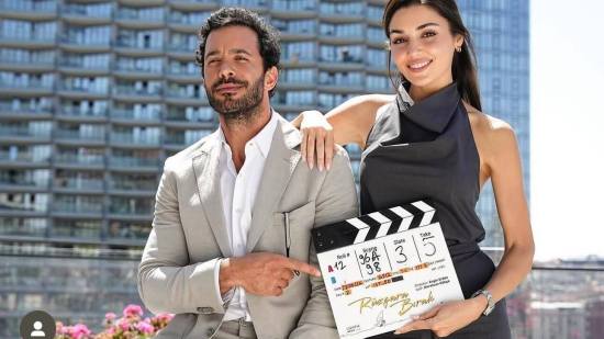 Hande Erçel y Baris Arduç