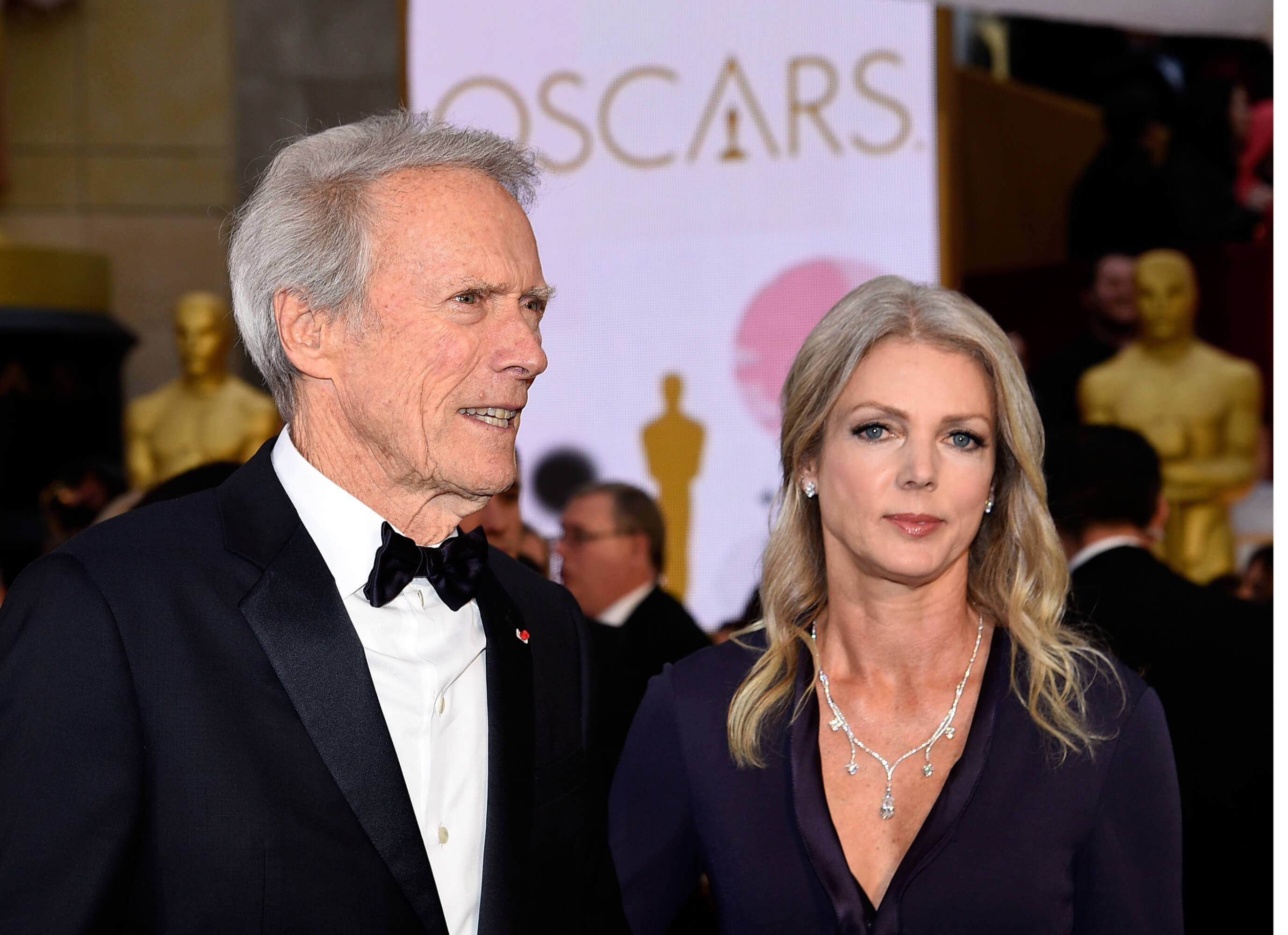 Clint Eastwood y Christina Sandera