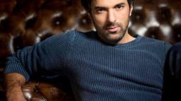Engin Akyürek.