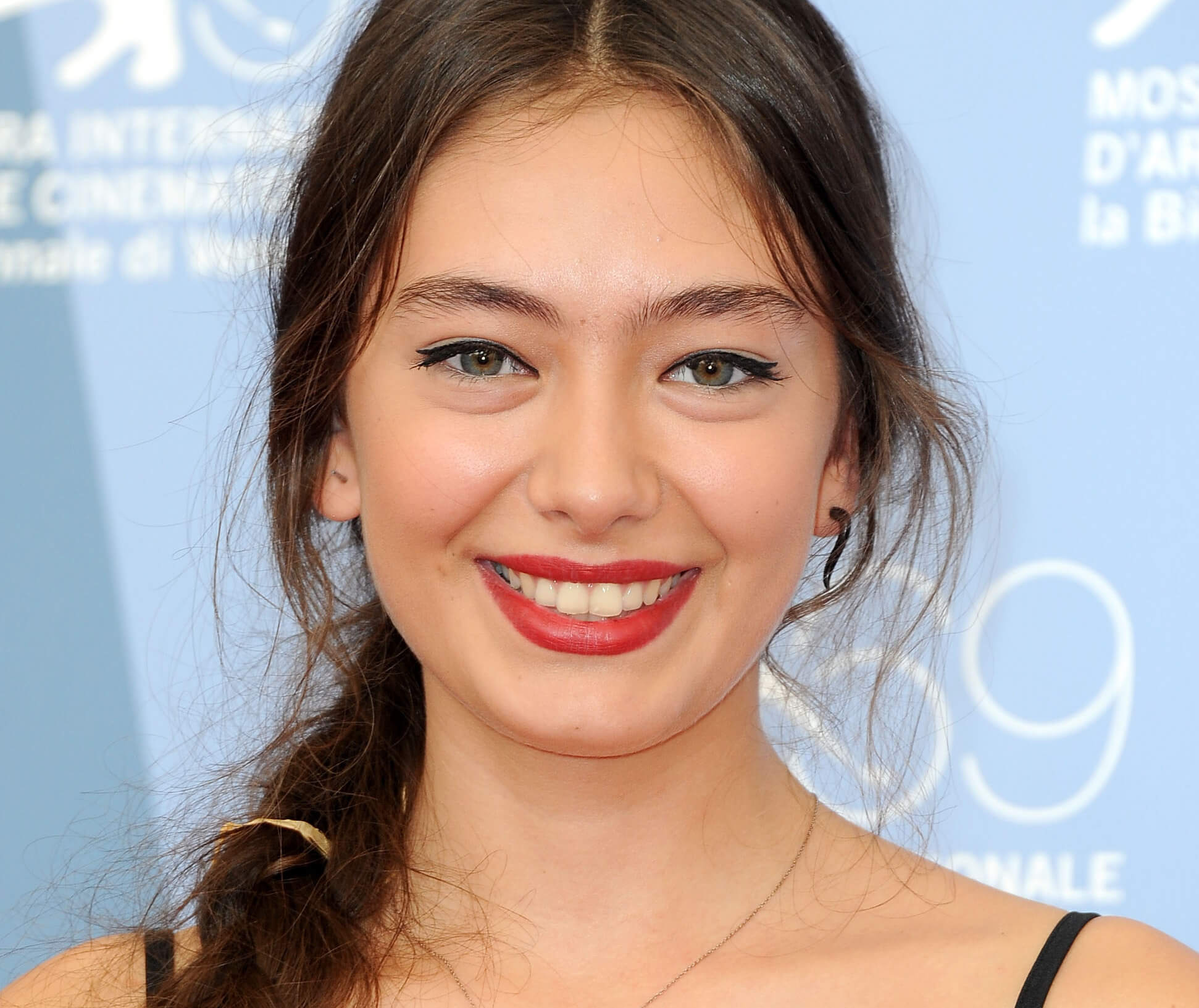 Neslihan Atagül