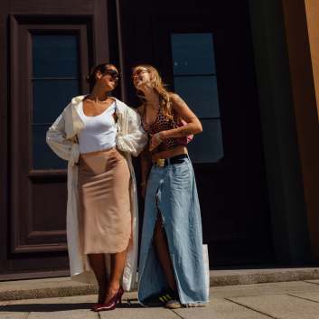 portada conocer a alguien preguntas street style
