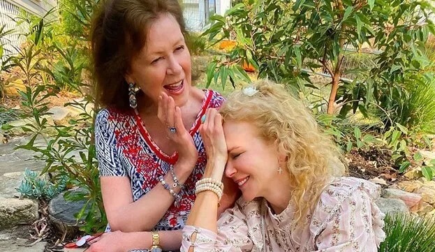 Nicole Kidman junto a su madre - Instagram