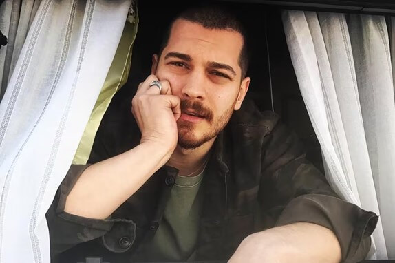 Çağatay Ulusoy.