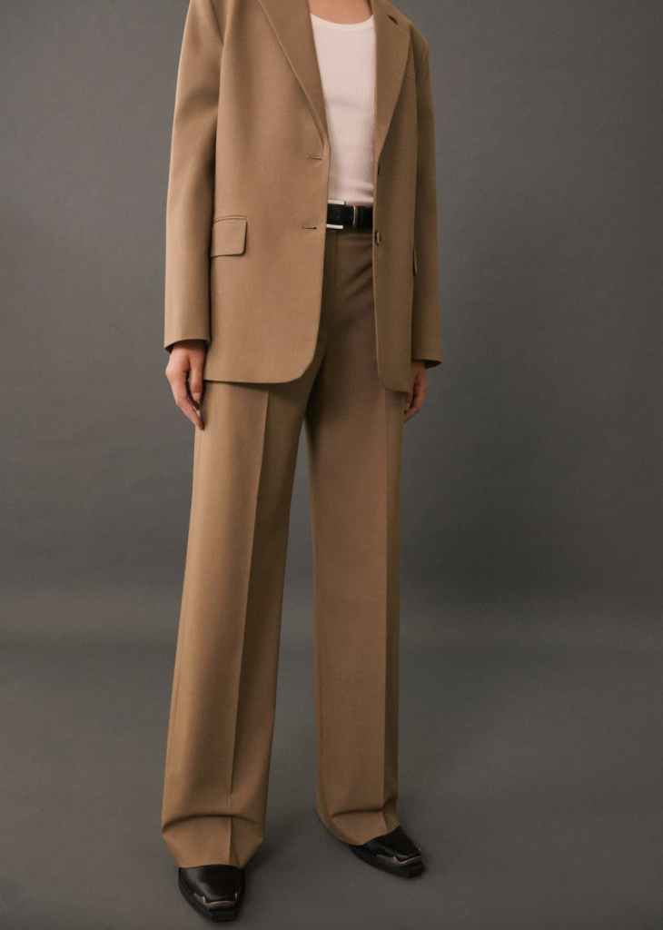 pantalones Mango