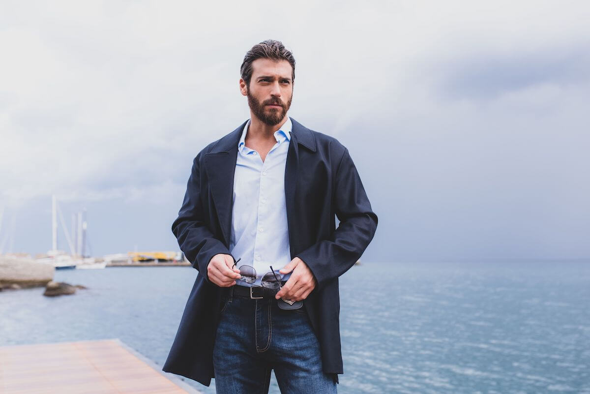 Can Yaman en la serie 'Viola come il mare'