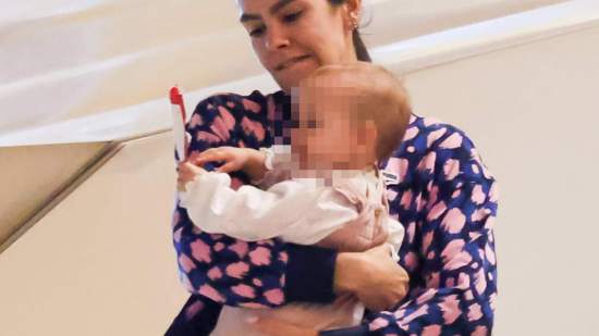 Cristina Pedroche con su hija Laia