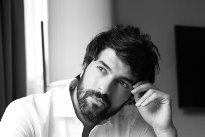 Engin Akyürek. - IMDB