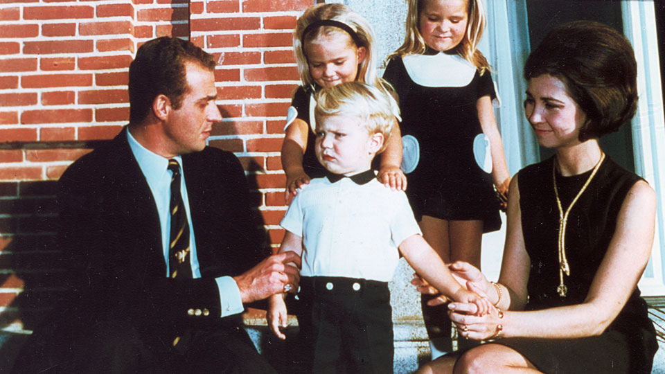Juan Carlos y Sofía rompieron poco después del nacimiento de Felipe - RTVE