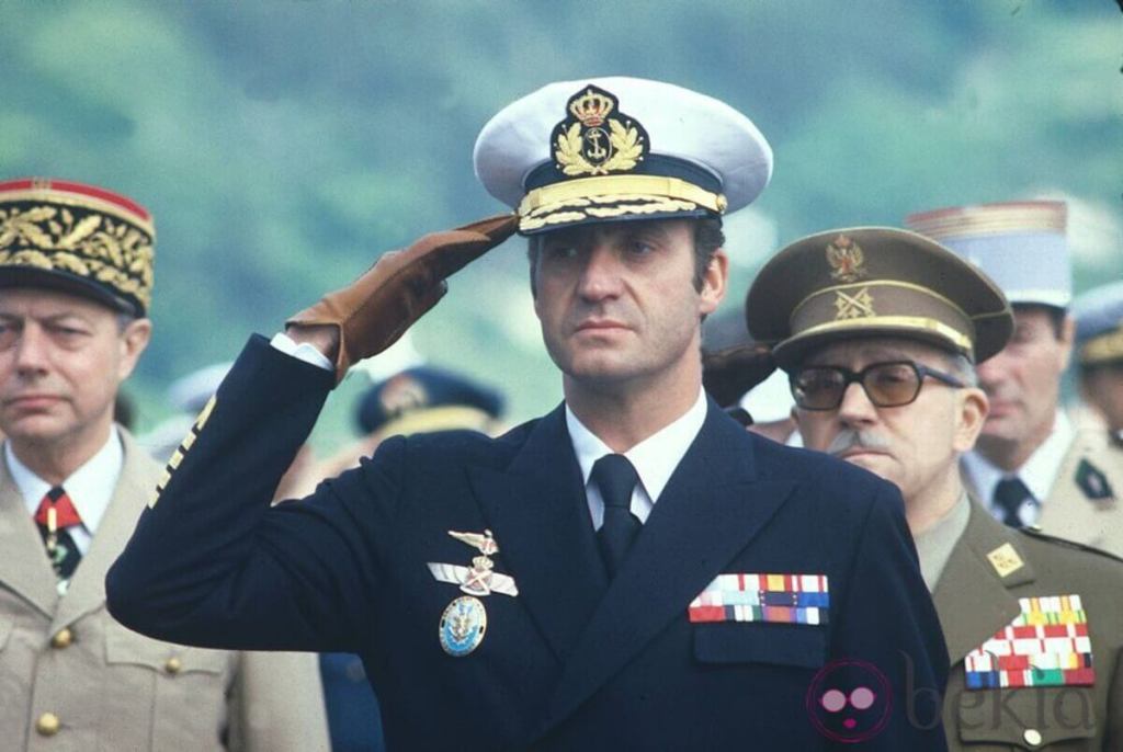 Juan Carlos I en un desfile militar- Getty Images