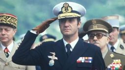 Juan Carlos I en un desfile militar