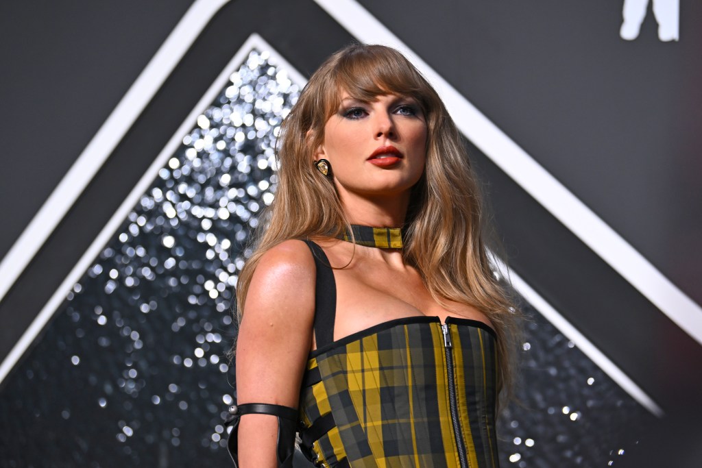 Taylor Swift MTV Video Music Awards 2024 -  Roy Rochlin/Getty Images for MTV