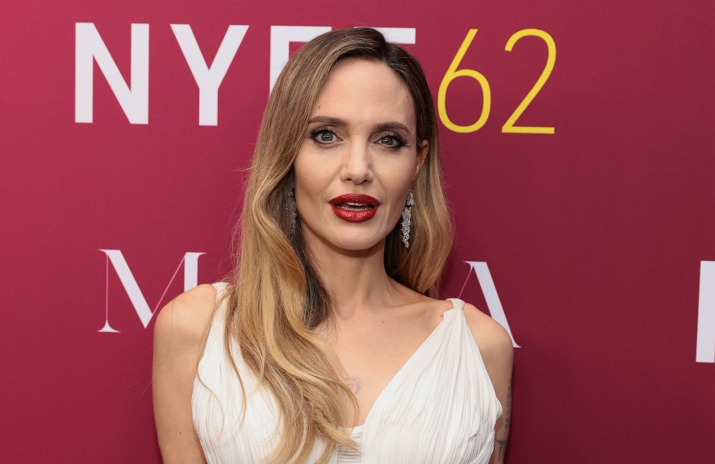 Angelina Jolie - Dimitrios Kambouris/Getty Images for FLC