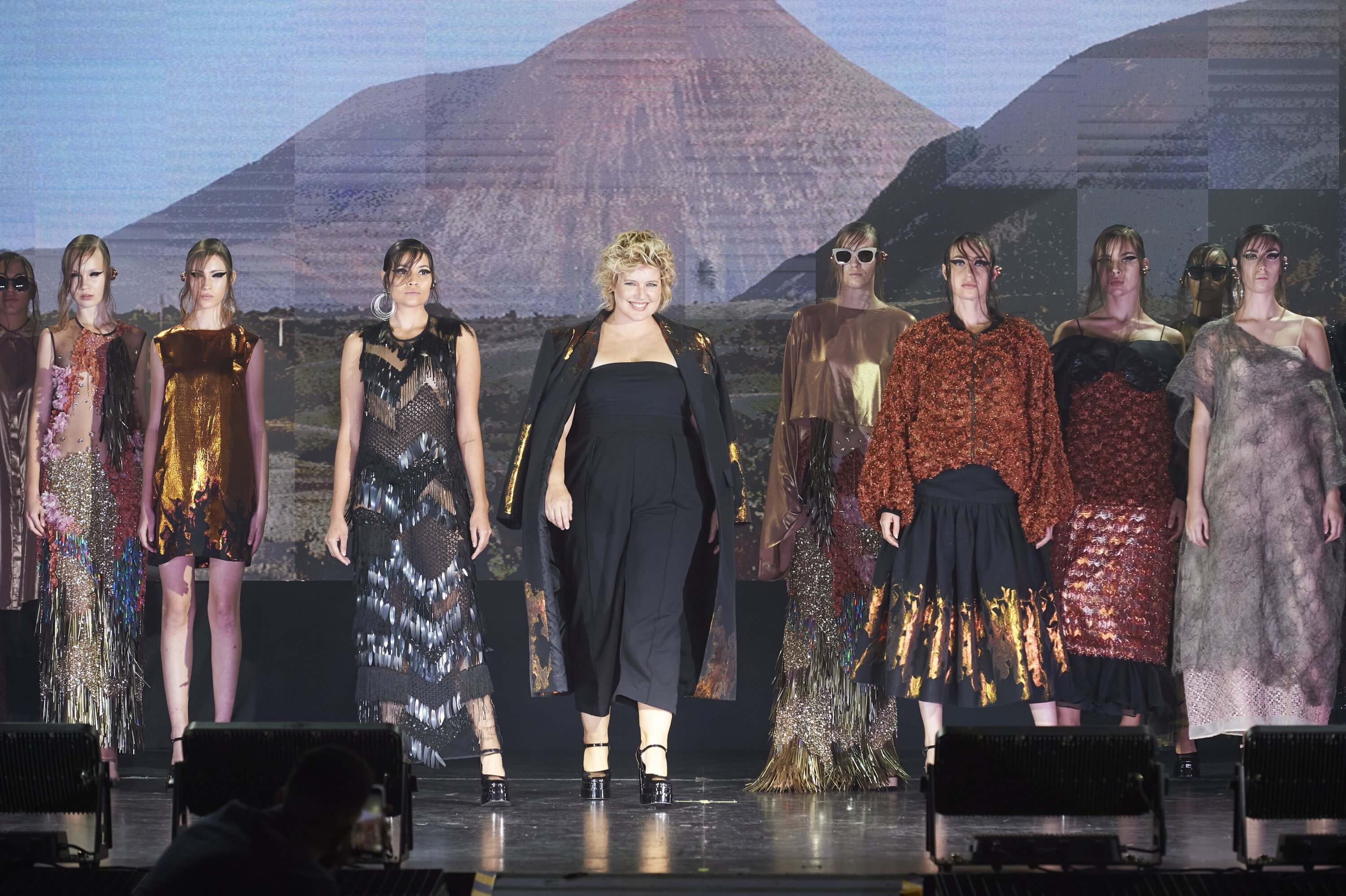 Desfile colección Islas Canarias Otoño-Invierno 24/25 x Juan Duyos