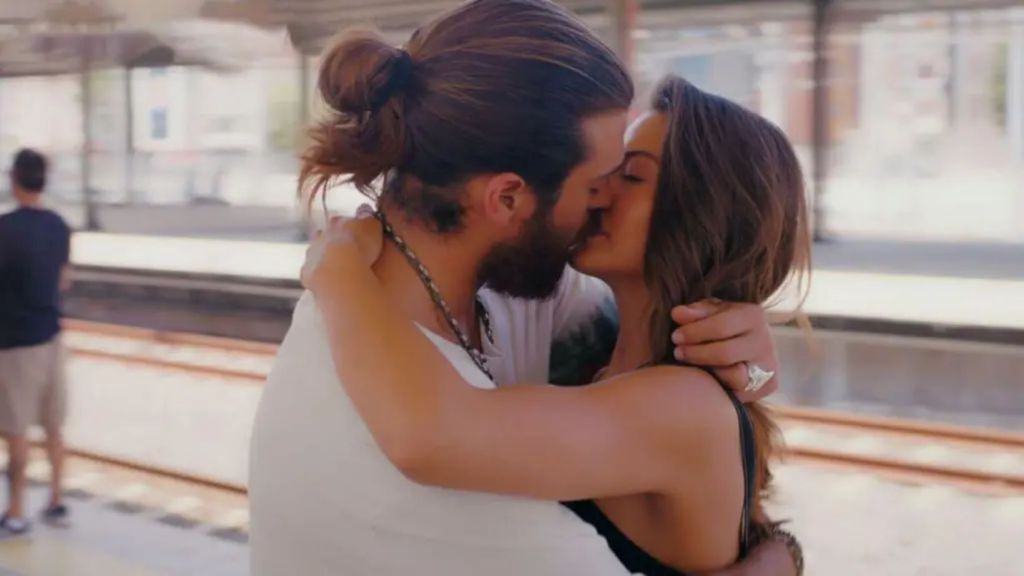 Can Yaman y Demet