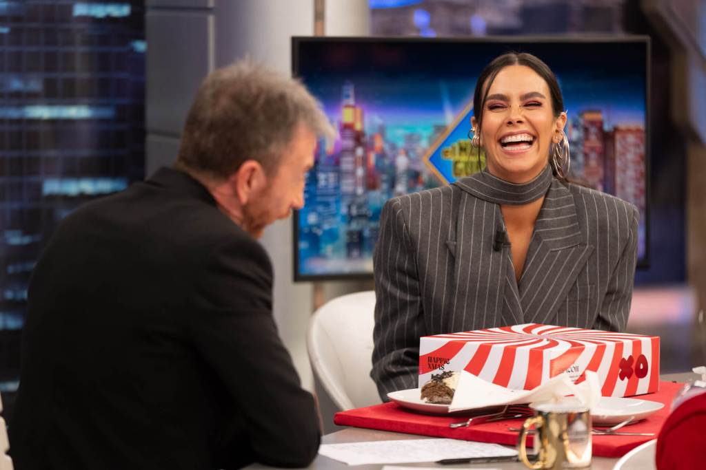 marca-made-in-spain-traje-cristina-pedroche-el-hormiguero