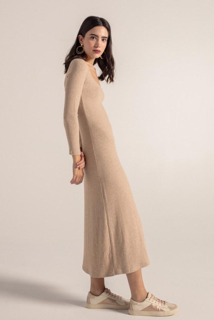 Vestido midi de punto canalé de Hug&Clau