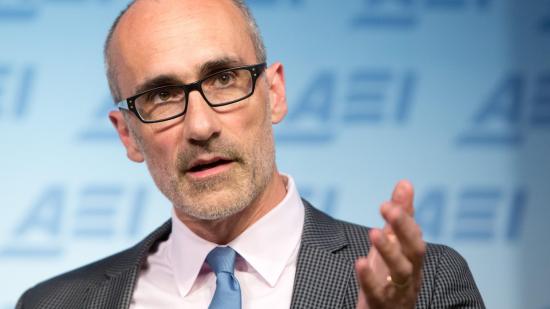 Arthur C. Brooks en una ponencia de felicidad en Facebook - Allison Shelley/Getty Images