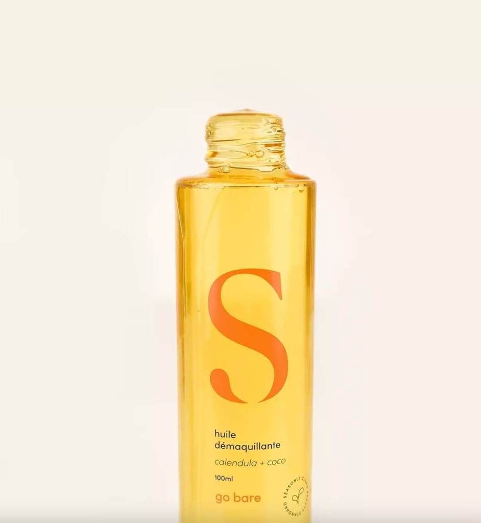 como-aplicar-limpiador-en-aceite-dermatologa