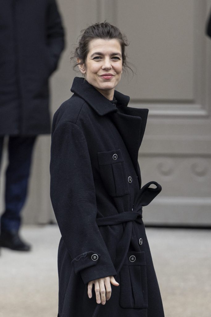 pelo-carlota-casiraghi