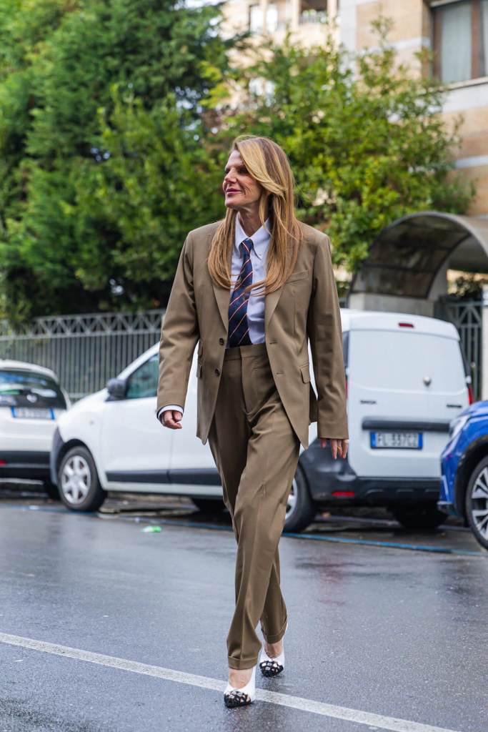 italianas-prendas-fondo-armario-street-style-milan