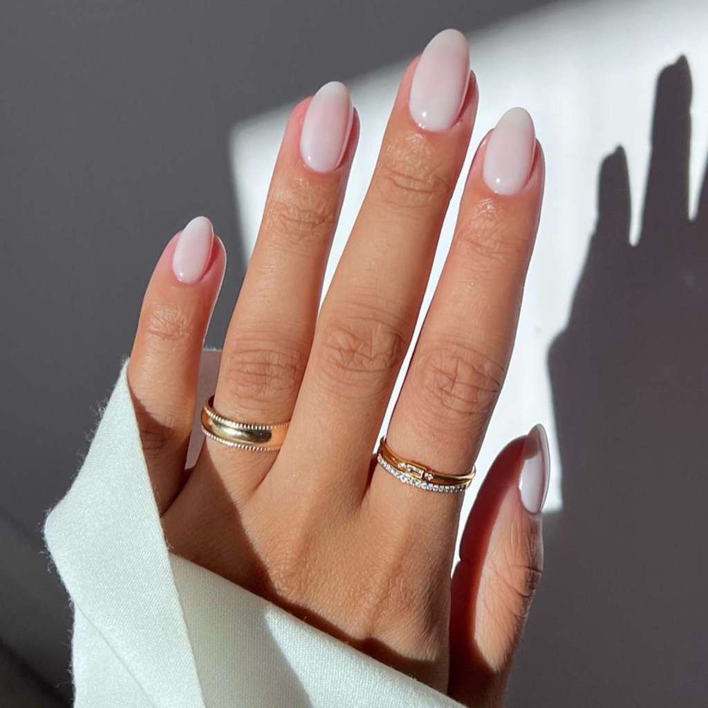 Manicura Milky - @iramshelton