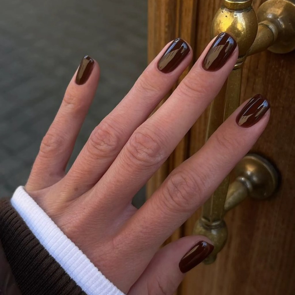 Uñas Mon Chéri - @shuga.studio