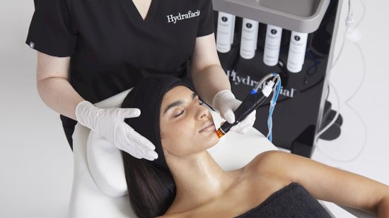 Más allá del colágeno y el ácido hialurónico: los factores de crecimiento son el futuro del skincare
