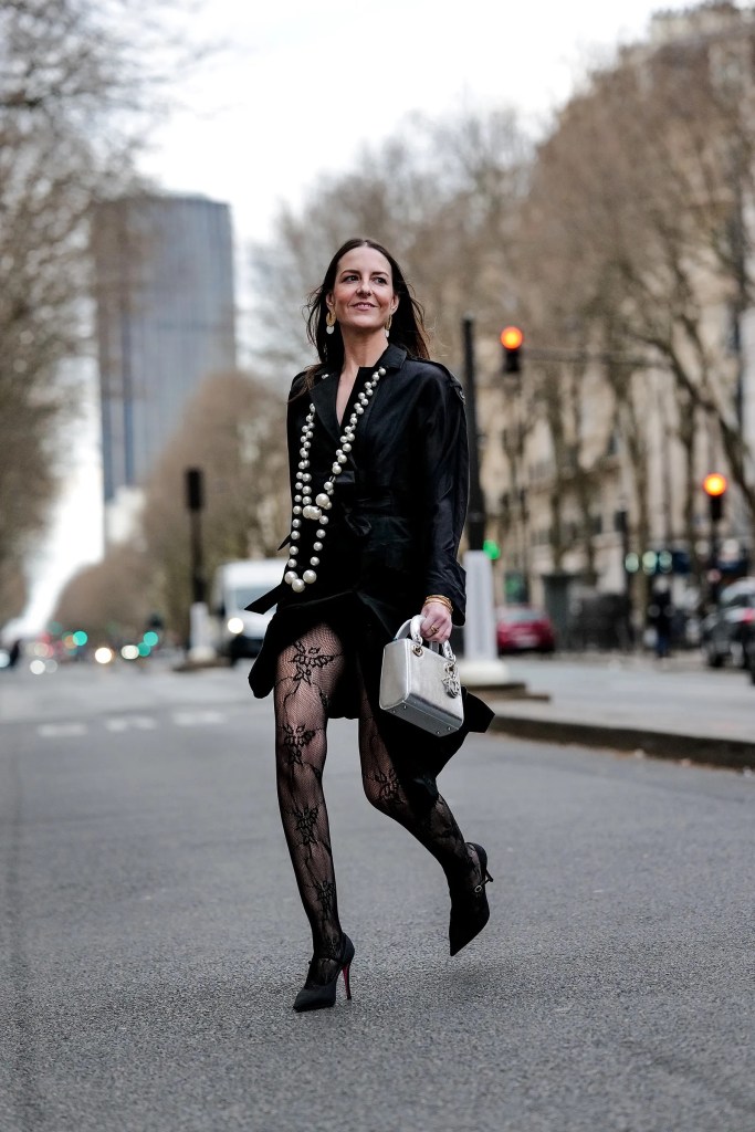 El wrap dress es un clásico que nunca falla - Launchmetrics spotlight