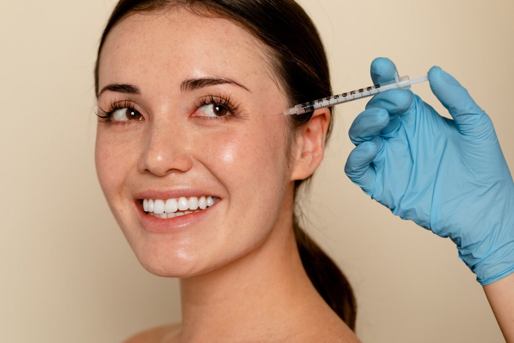 Más allá del colágeno y el ácido hialurónico: los factores de crecimiento son el futuro del skincare