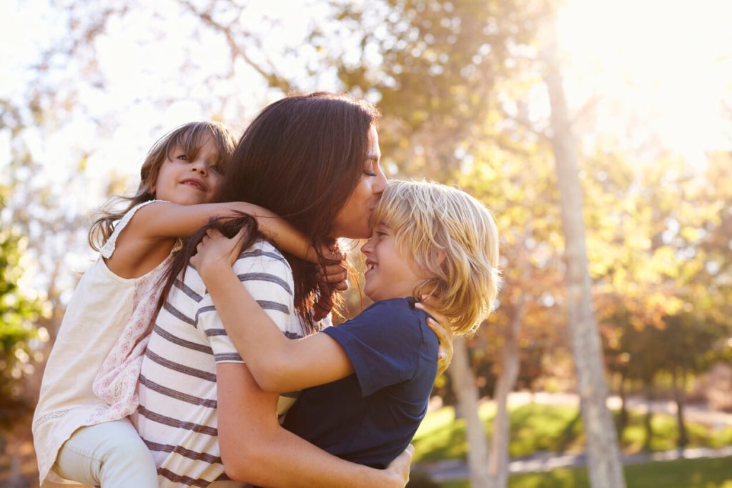 "Hemos pasado de ser una generación que temía a sus padres a una que teme a sus hijos", según una psicóloga educativa - Fuente: iStock