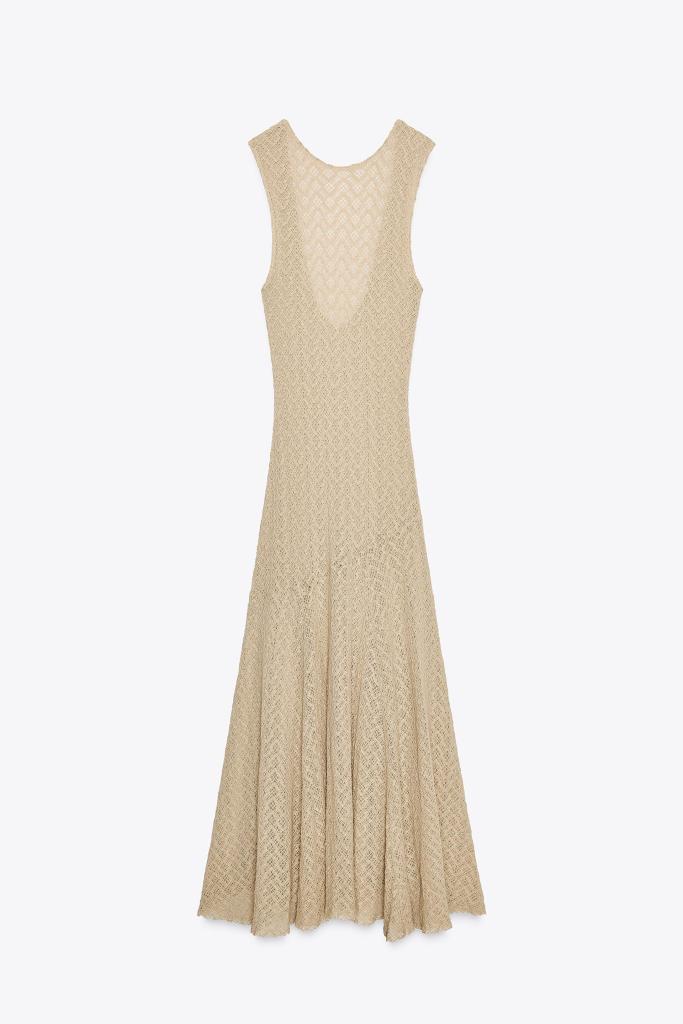 Vestido de encaje largo de Zara