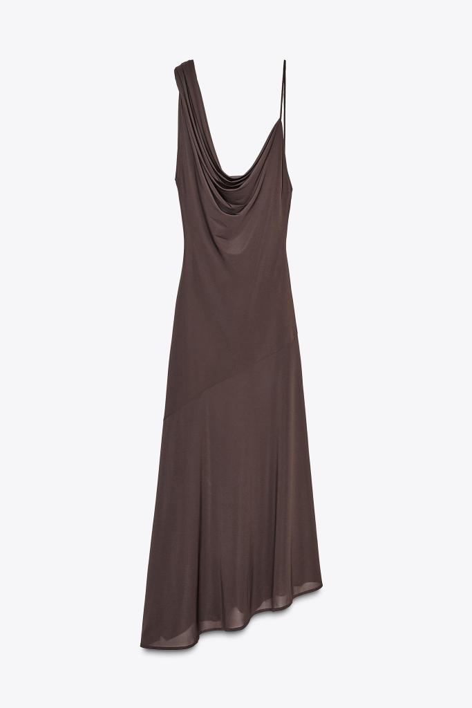 Vestido asimétrico marrón de Zara