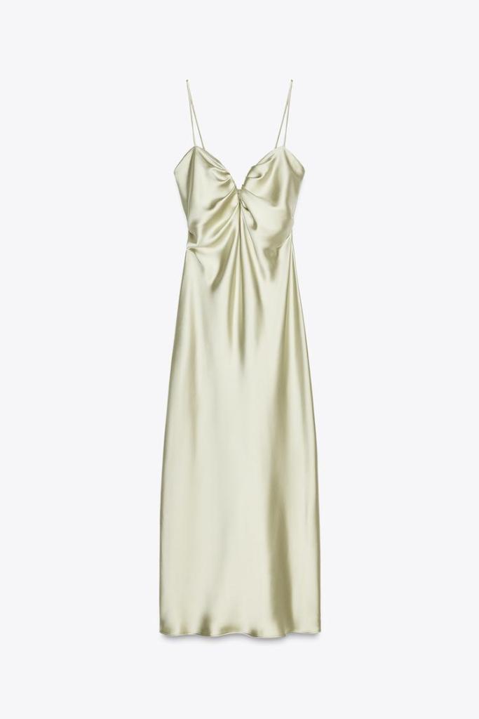 Vestido satinado de Zara