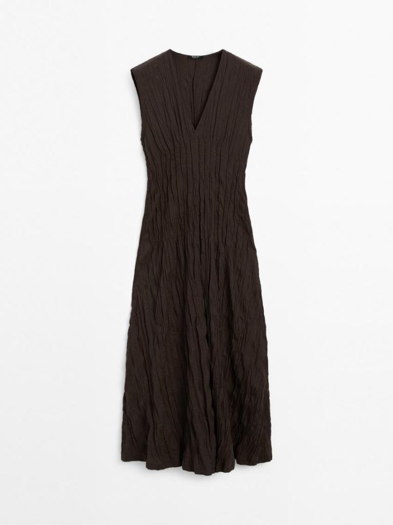 Vestido plisado de Massimo Dutti