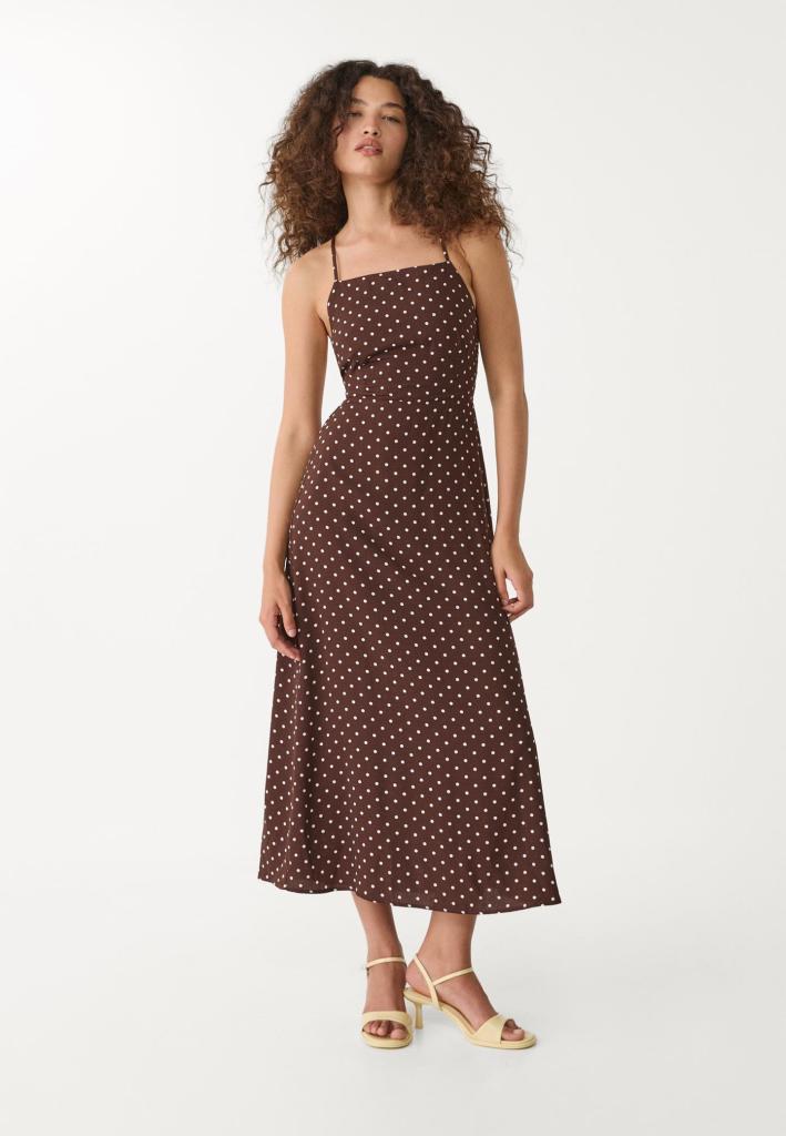 Vestido de lunares midi de Stradivarius