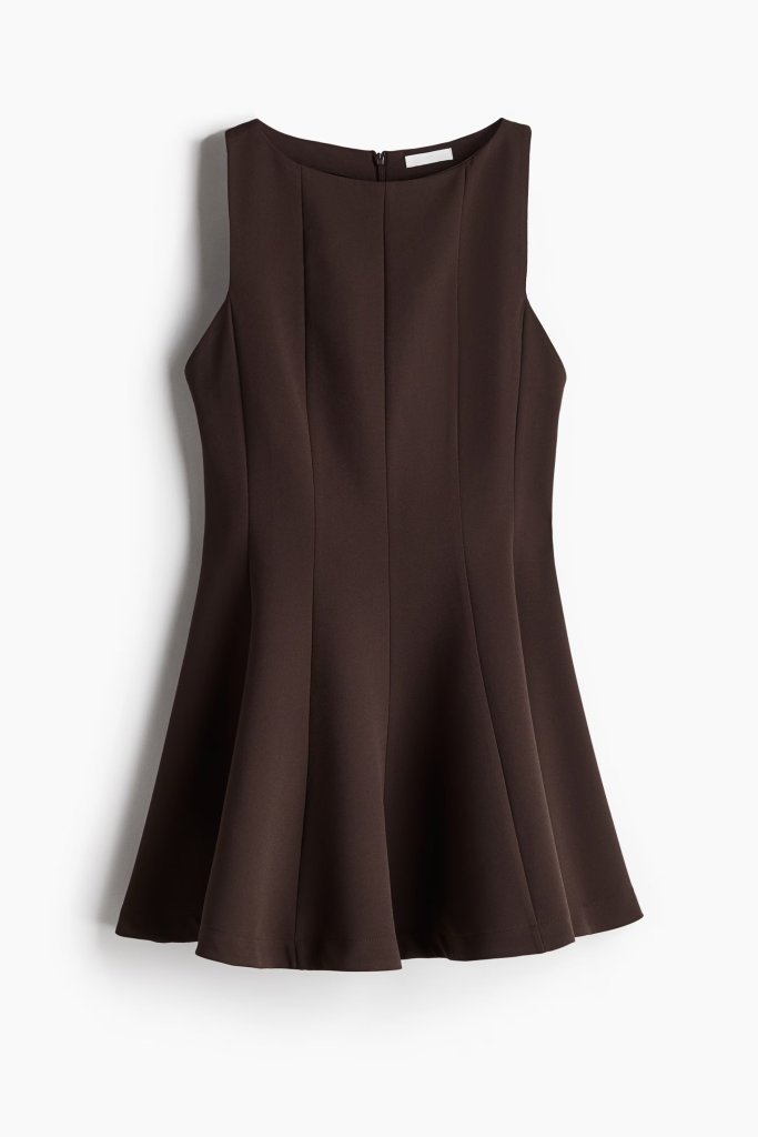 Vestido marrón con falda de vuelo  de H&M