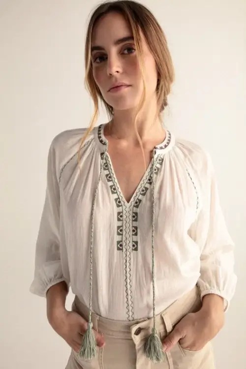 Las blusas boho con más estilo (y que están arrasando en Madrid) son de esta firma aragonesa