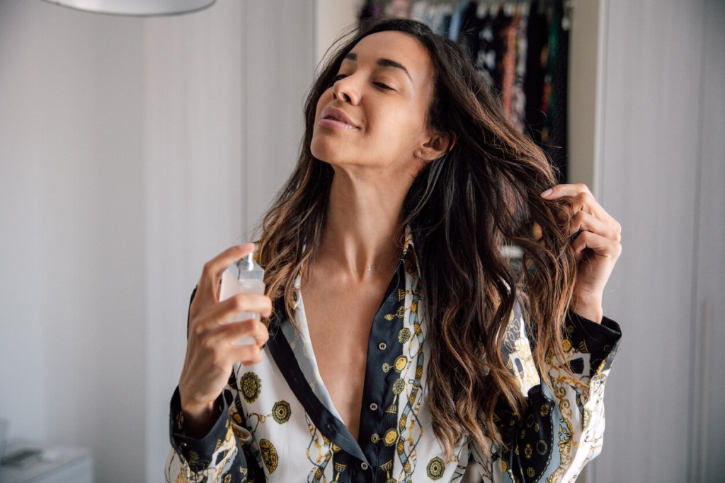 Te sorprenderá el poder de los aromas según sus notas de olor: transmite elegancia, confianza o sensualidad en función del perfume que elijas
