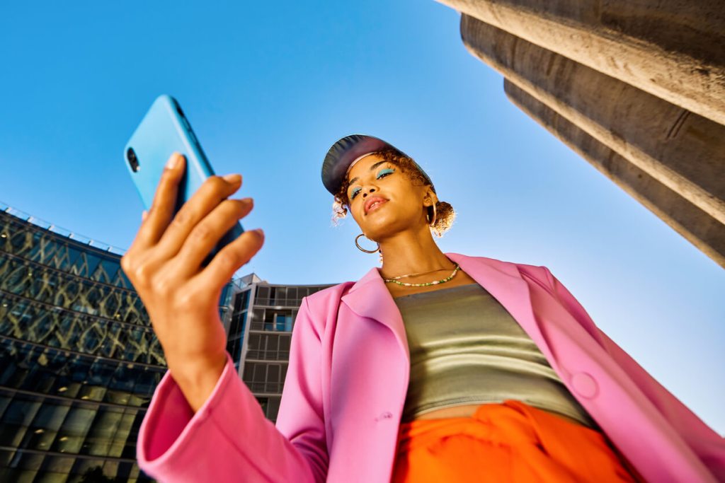 Este es el motivo por el que la neurociencia confirma que nuestro cerebro ama las tendencias de moda - Fuente: iStock