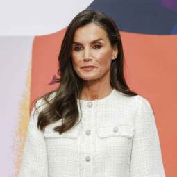 La reina Letizia en la 47º edición de los premios El Barco de Vapor y Gran Angular