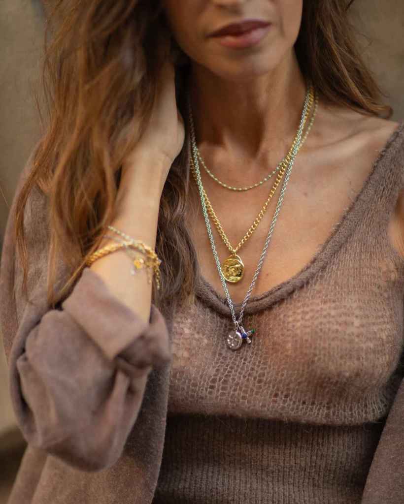 Detalle del look de Sara Carbonero