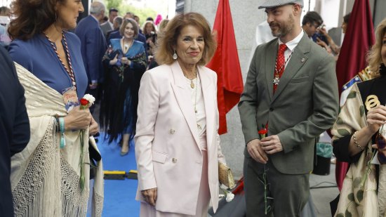 Copia a Ana Botella si tienes más de 60 y quieres combinar alpargatas con cuña con estilo sin esfuerzo (y acertar siempre)