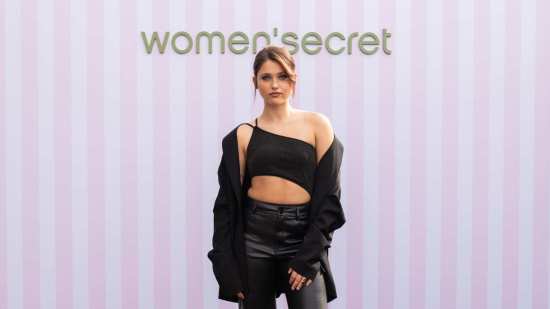 “Me llaman midsize y tengo un cuerpo normativo”: Nicole Wallace se sincera con Marie Claire